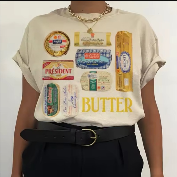 Cream Graphic T-Shirt with Italian Print - Picture 1 of 2